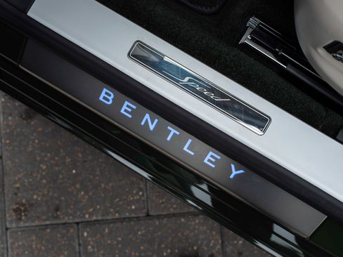 Certified 2024 Bentley Flying Spur W12 image 19