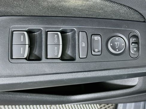 Used 2025 Honda Civic Sport image 15
