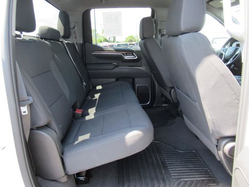 Certified 2026 Chevrolet Silverado 1500 LT AWD/4WD image 31