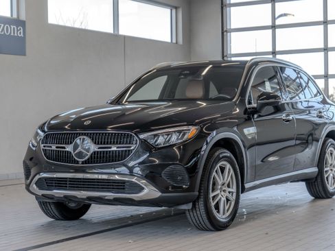 Certified 2023 Mercedes-Benz GLC 300 image 23