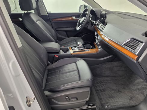 Certified 2023 Audi Q5 2.0T Premium Plus w/ Premium Plus Package AWD/4WD image 44