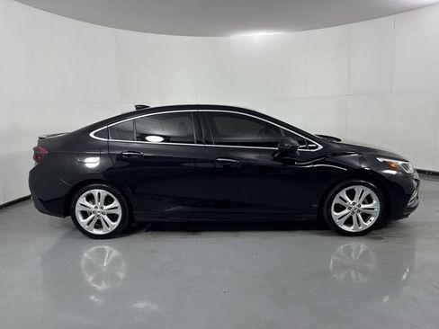 Used 2016 Chevrolet Cruze Premier FWD image 37