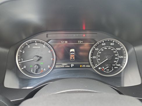 Used 2025 Mitsubishi Outlander SE AWD/4WD image 13