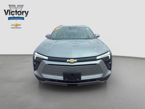 Used 2024 Chevrolet Blazer EV LT AWD/4WD image 2