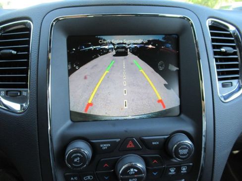 Used 2015 Dodge Durango R/T w/ Technology Group AWD/4WD image 30