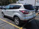 Used 2017 Ford Escape SE w/ Equipment Group 201A image 4