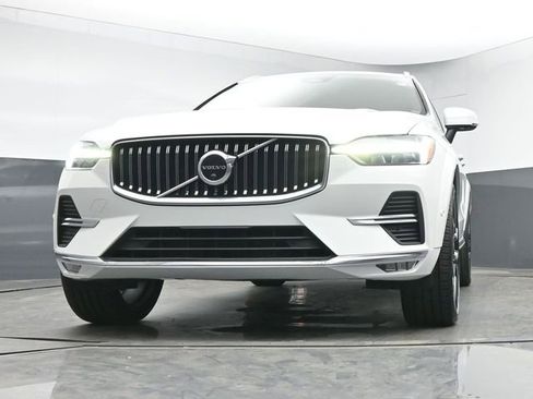 Used 2023 Volvo XC60 B5 Ultimate image 38