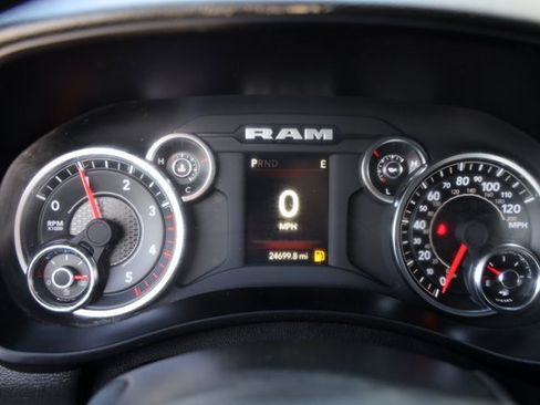 Used 2024 RAM 3500 Tradesman w/ Chrome Appearance Group image 15