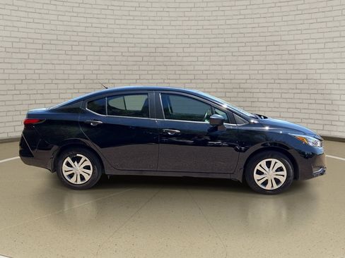 Used 2025 Nissan Versa S w/ Trunk Package FWD image 4