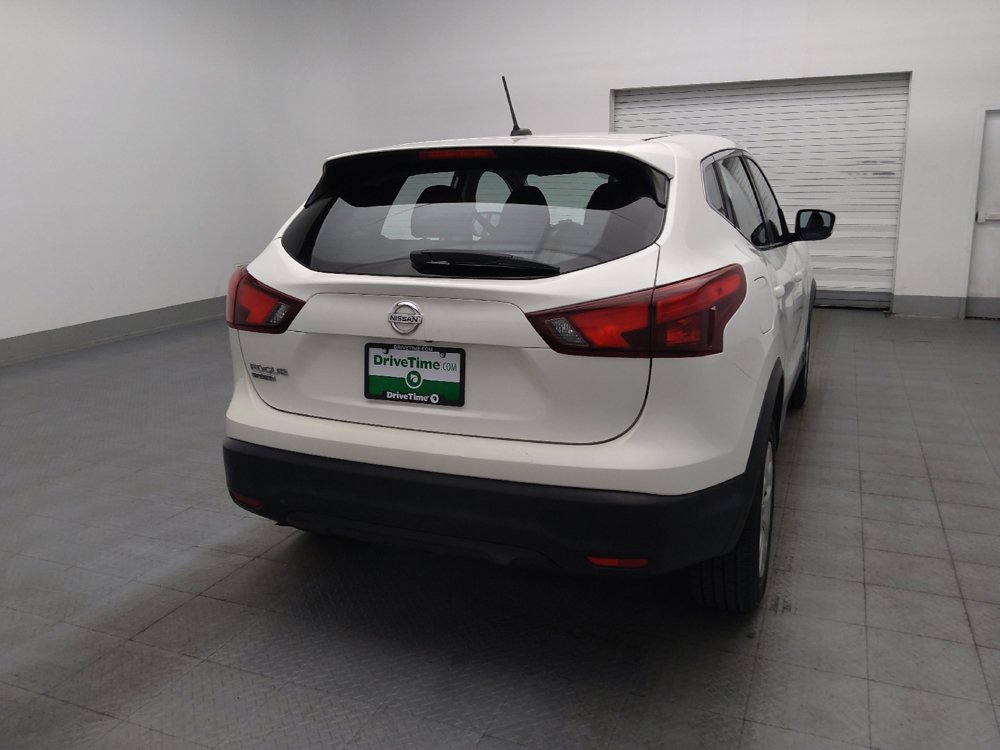 Used 2019 Nissan Rogue Sport S FWD image 7