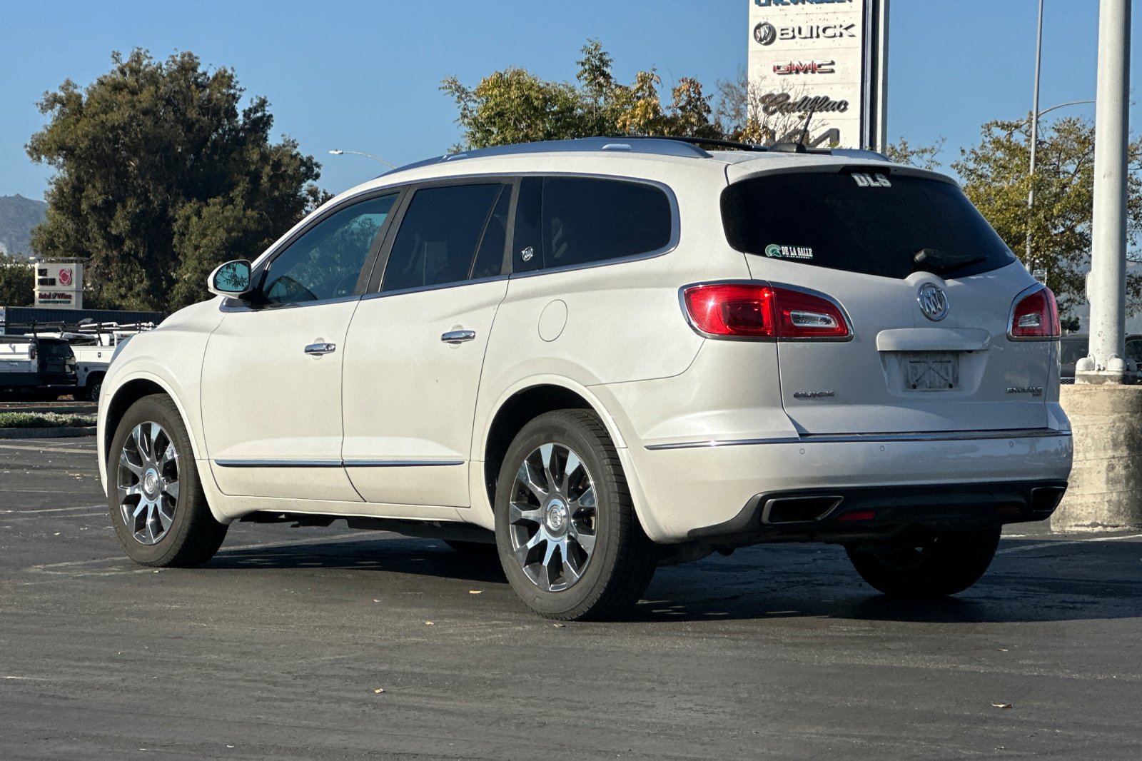 Used 2017 Buick Enclave Leather w/ Enclave Sport Touring Edition AWD/4WD image 6