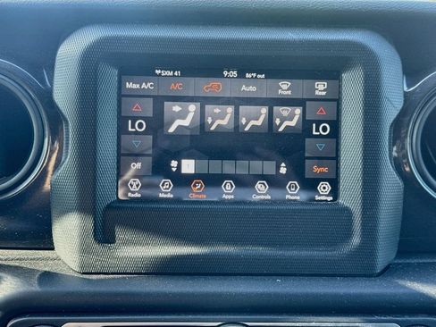 Certified 2022 Jeep Wrangler Unlimited Sport AWD/4WD image 16