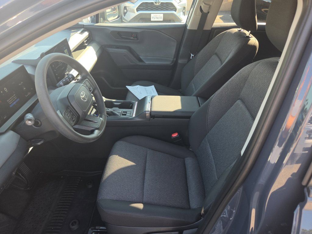 Used 2026 Toyota RAV4 LE FWD image 10