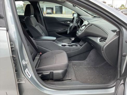 Used 2024 Chevrolet Malibu LT FWD image 26