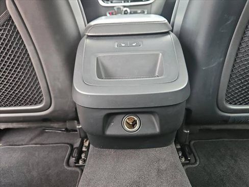 Used 2020 Volvo S60 T6 Momentum AWD/4WD image 18