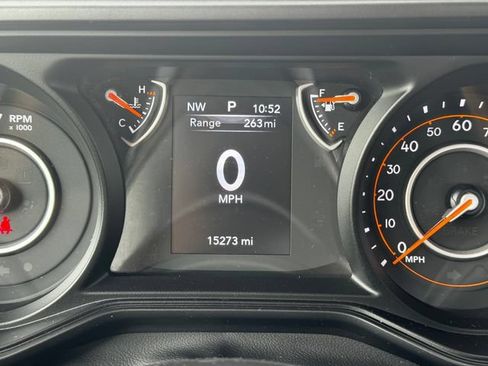 Certified 2025 Jeep Wrangler Sport AWD/4WD image 24