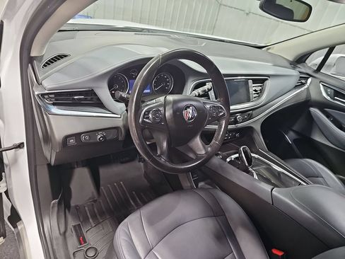 Used 2020 Buick Enclave Essence w/ Sound and Sites Package AWD/4WD image 16