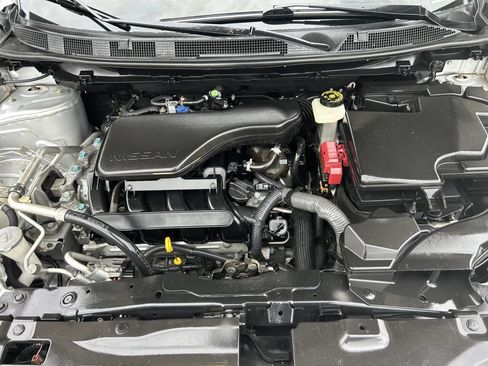 Used 2017 Nissan Rogue Sport SL FWD image 13