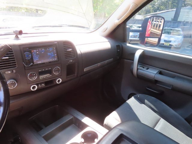Used 2007 Chevrolet Silverado 2500 LT w/ Suspension Package, Off-Road AWD/4WD image 20