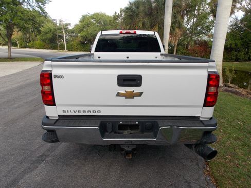 Used 2017 Chevrolet Silverado 2500 W/T w/ WT Fleet Convenience Package image 12