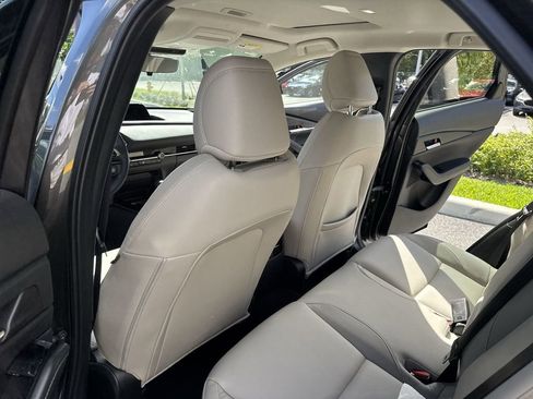 Certified 2025 MAZDA CX-30 AWD 2.5 S w/ Preferred Package image 35