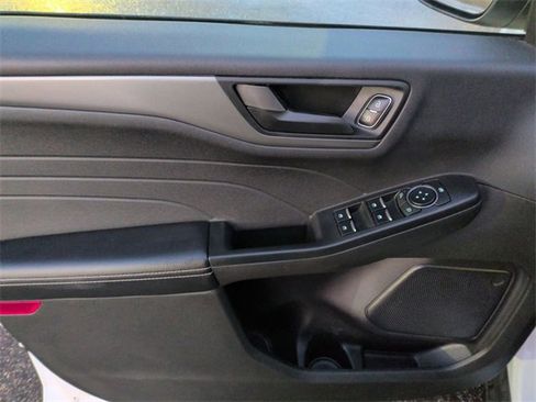 Used 2024 Ford Escape Active w/ Cold Weather Package image 14