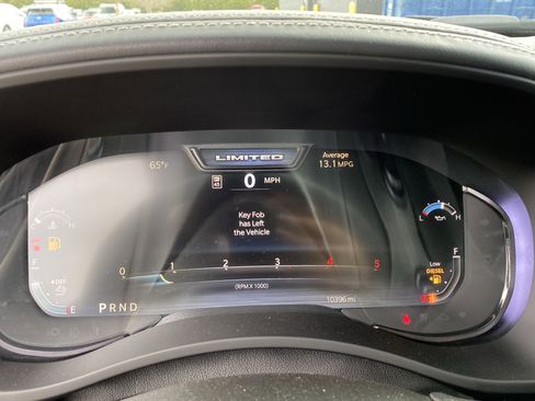 Used 2025 RAM 3500 Limited image 12