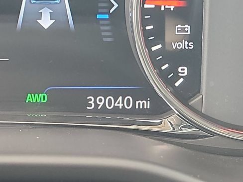 Certified 2023 GMC Acadia Denali w/ Black Diamond Edition AWD/4WD image 12