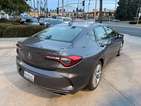 Used 2023 Acura TLX w/ Technology Package image 3