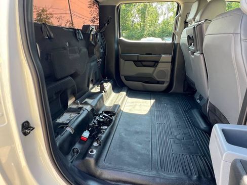 Used 2023 Ford F350 XL AWD/4WD image 13