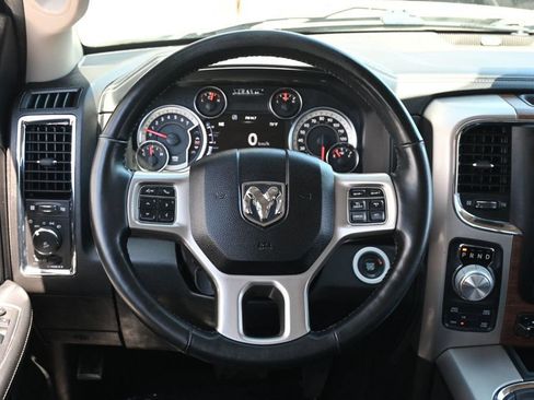 Used 2017 RAM 1500 Laramie w/ Convenience Group AWD/4WD image 12