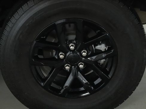 Used 2021 Jeep Wrangler Sport AWD/4WD image 37