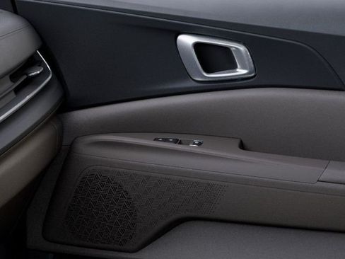 New 2026 Kia Carnival EX FWD image 25