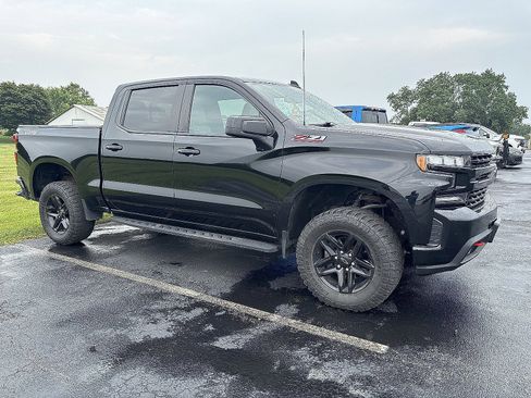 Used 2022 Chevrolet Silverado 1500 LT Trail Boss w/ Convenience Package II AWD/4WD image 10