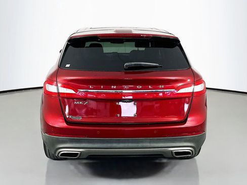 Used 2016 Lincoln MKX Reserve FWD image 6