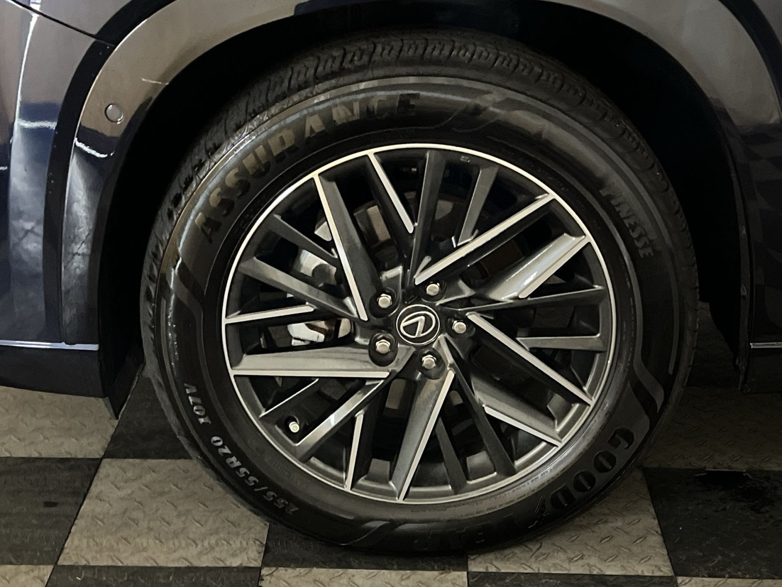 Used 2024 Lexus TX 350 AWD w/ Captains Chair Package image 12