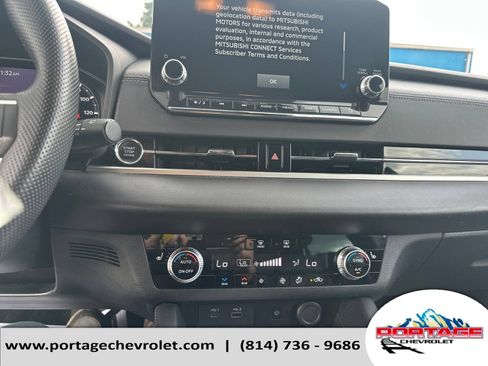 Used 2023 Mitsubishi Outlander SEL FWD image 21