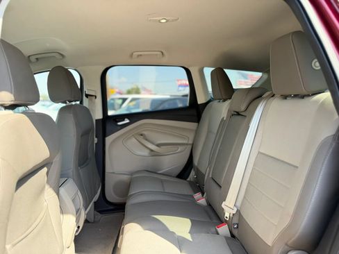 Used 2015 Ford Escape SE FWD image 22
