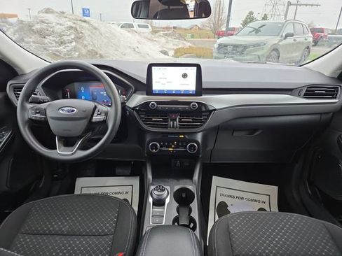 Used 2025 Ford Escape Active image 32