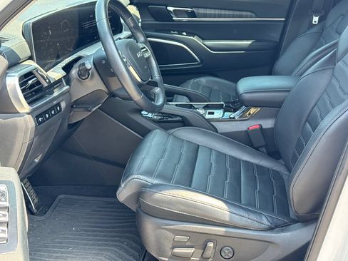 Used 2024 Kia Telluride SX Prestige AWD/4WD image 9