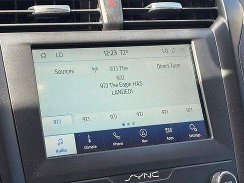 Used 2020 Ford Fusion SE w/ Equipment Group 151A image 20