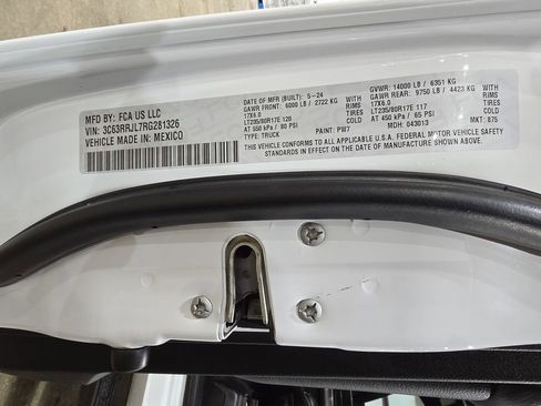 Used 2024 RAM 3500 Laramie w/ Night Edition AWD/4WD image 35