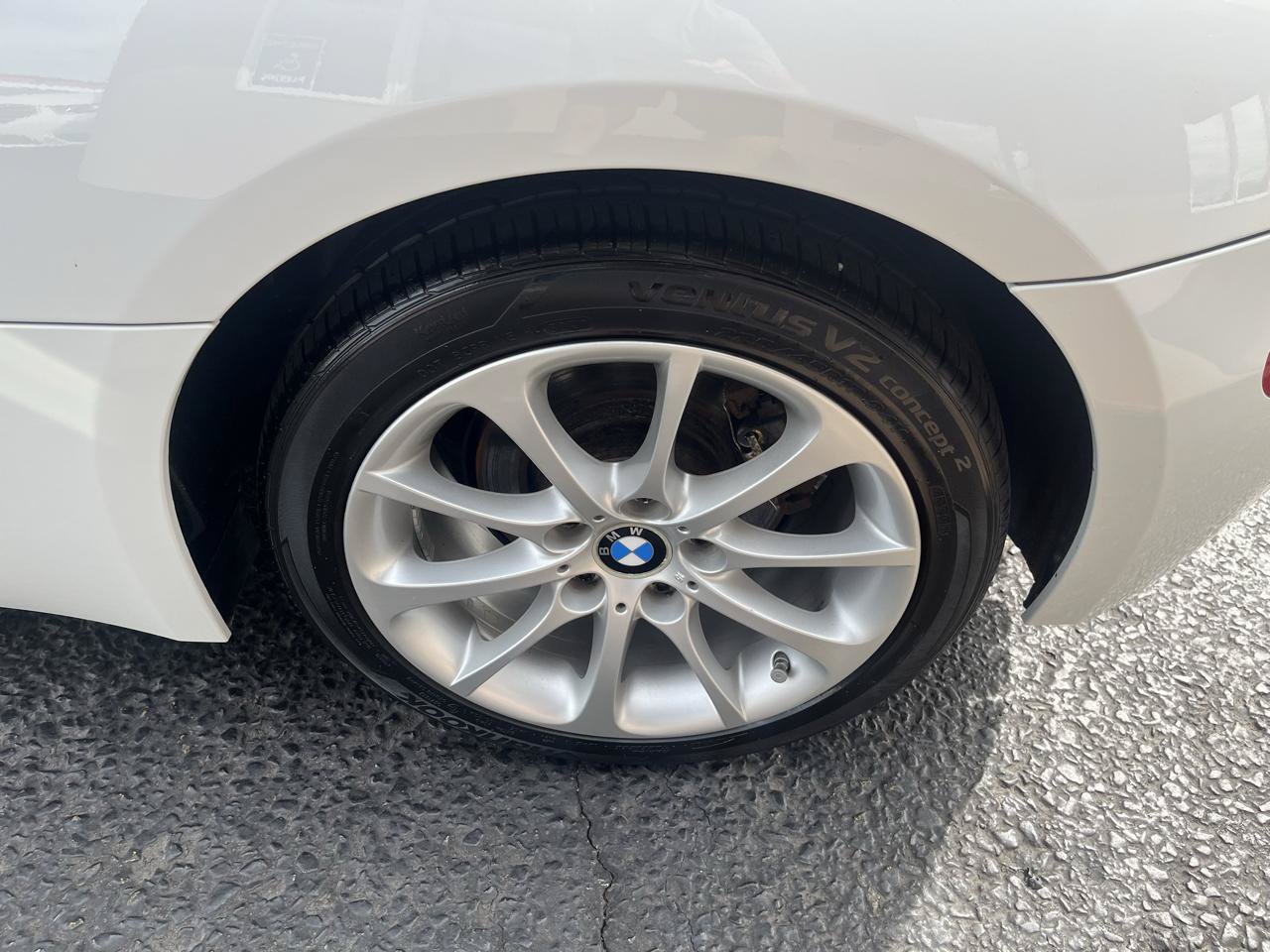 Used 2008 BMW Z4 3.0i RWD image 16