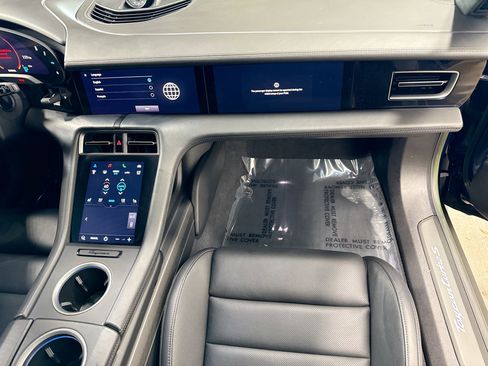 Certified 2022 Porsche Taycan Turbo S image 18