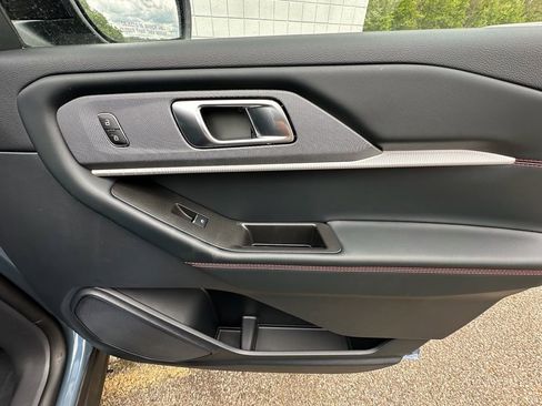 New 2026 Ford Explorer ST-Line AWD/4WD image 23