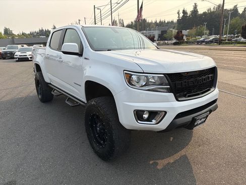 Used 2019 Chevrolet Colorado Z71 AWD/4WD image 15