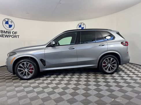 New 2026 BMW X5 xDrive40i w/ M Sport Package AWD/4WD image 9
