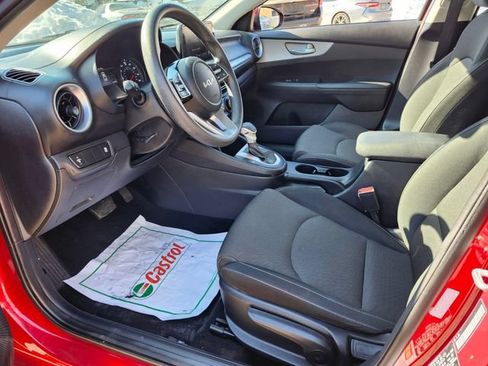 Used 2024 Kia Forte LXS FWD image 10