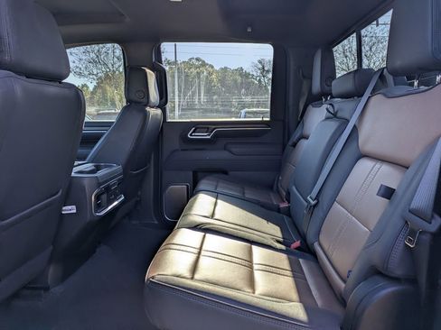 Used 2025 Chevrolet Silverado 3500 High Country w/ High Country Premium Package image 30