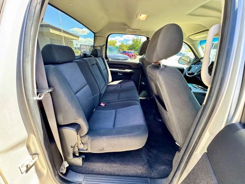 Used 2010 Chevrolet Silverado 1500 LT w/ Power Pack Plus image 13